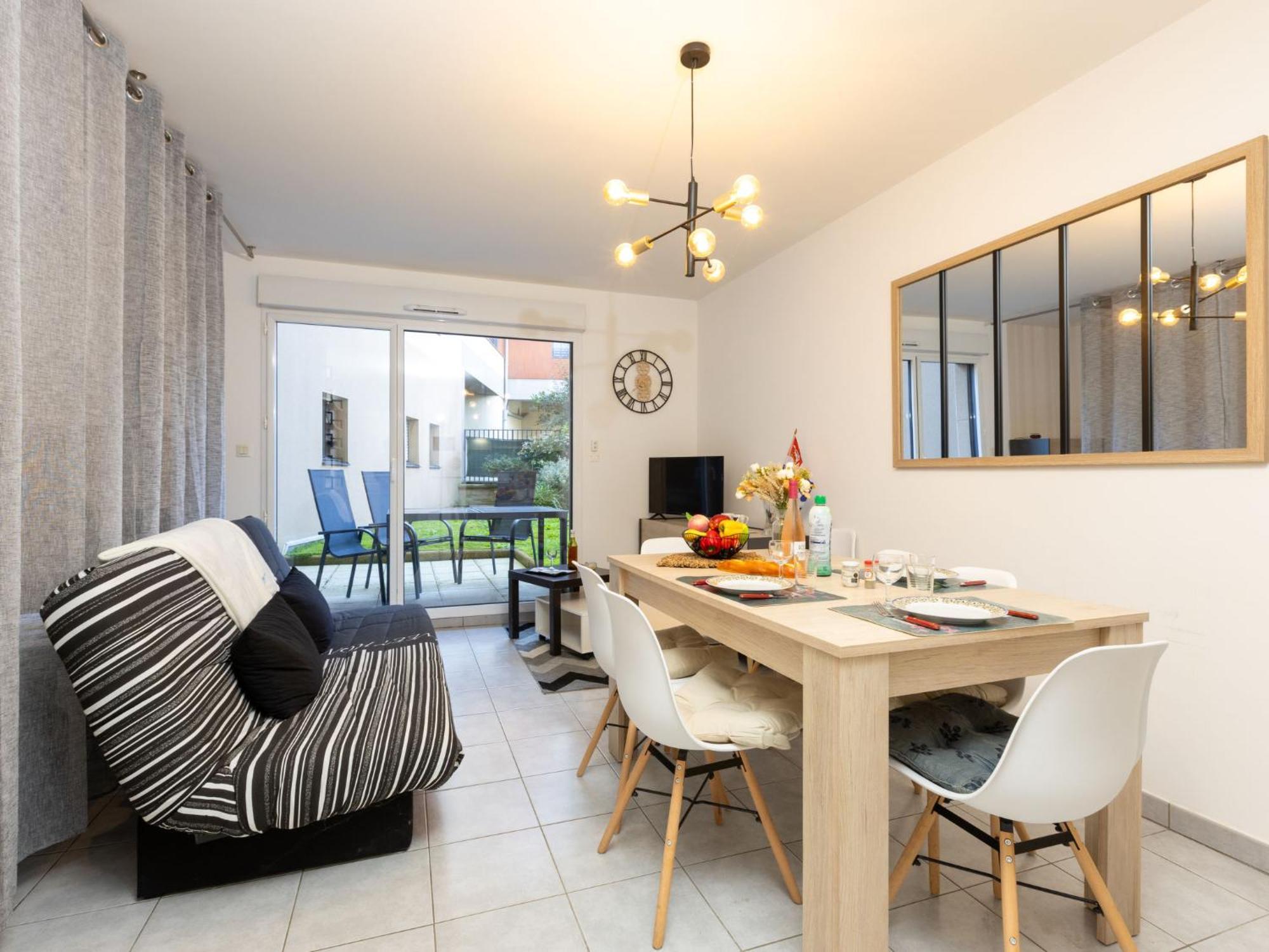 Nautica-2 By Interhome Saint-Malo